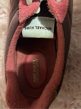 Michael Kors Kids Rose Pink Sneakers with Gold Logo
